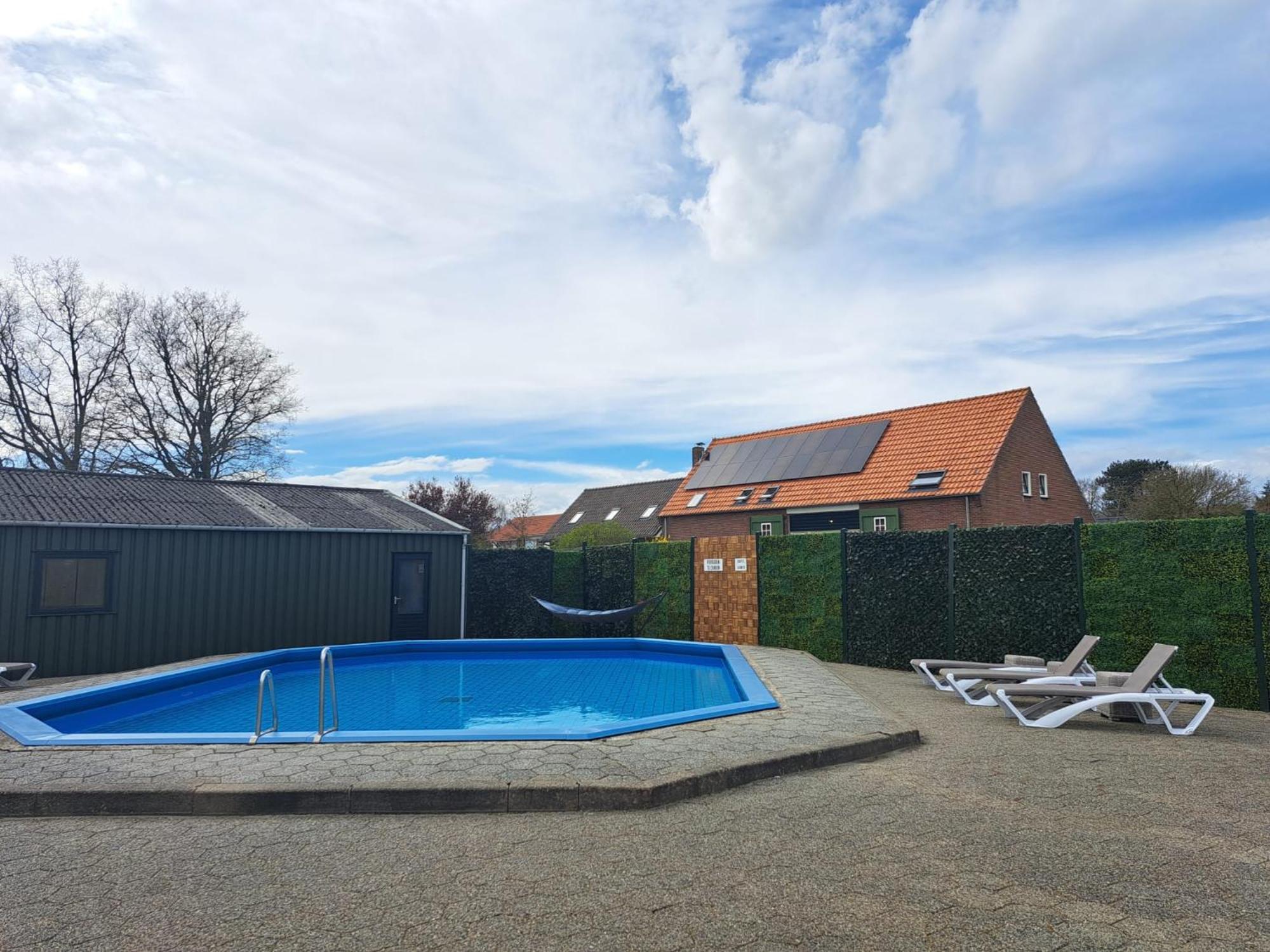 Holiday Park Dennenbos Oostkapelle Exterior photo