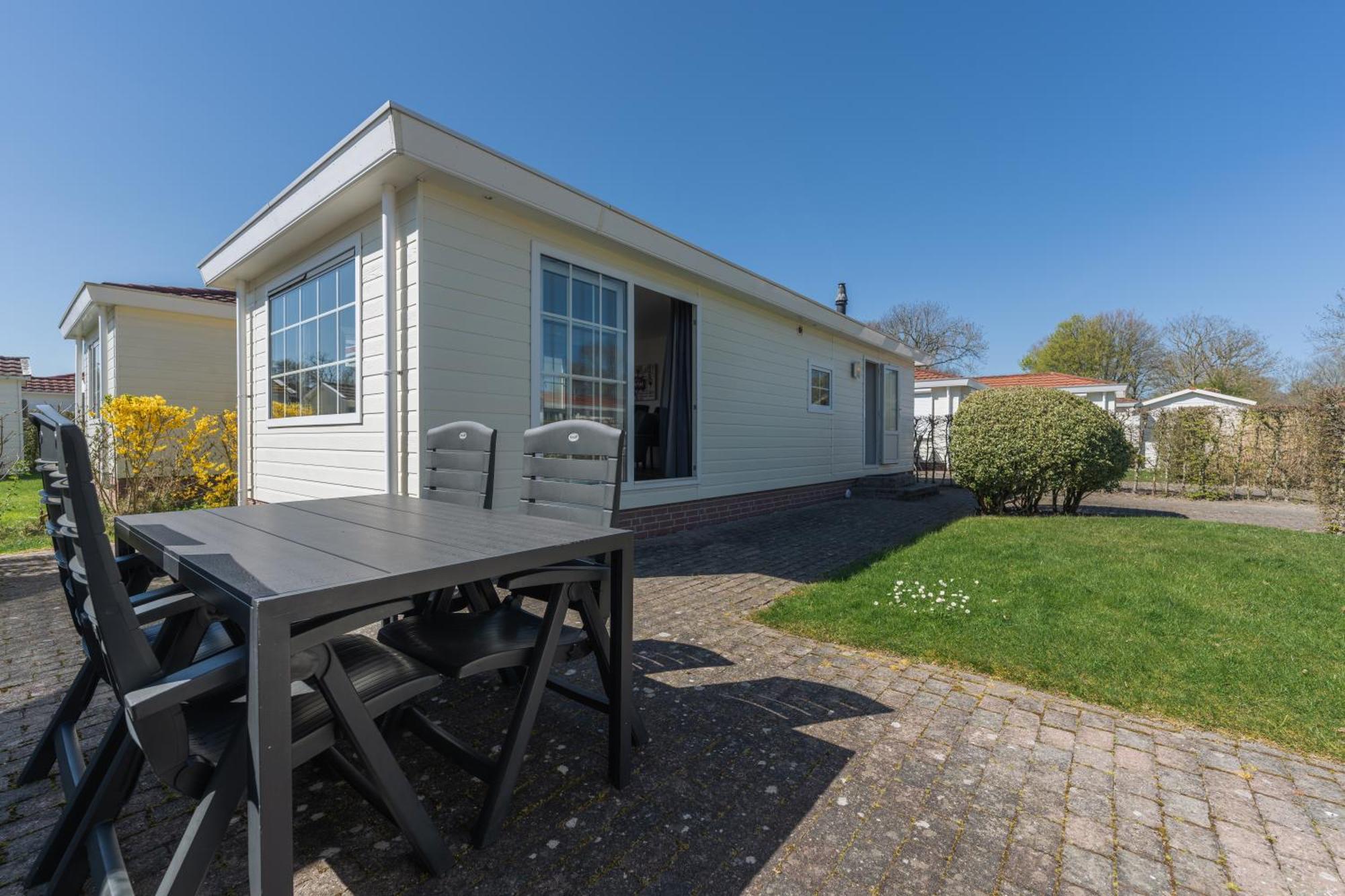 Holiday Park Dennenbos Oostkapelle Exterior photo